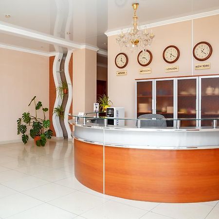 Respect Hotel Pavlodar Ngoại thất bức ảnh